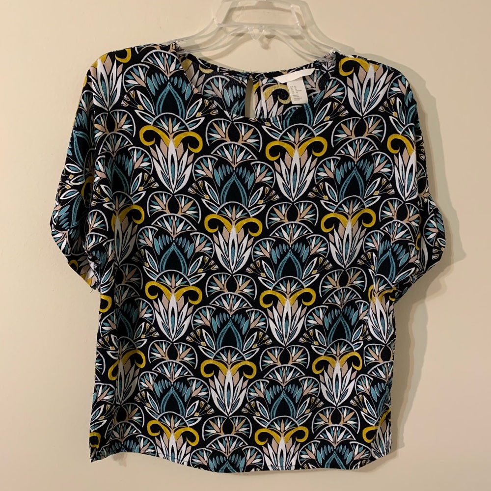 H&M Short Sleeve Top size 10
